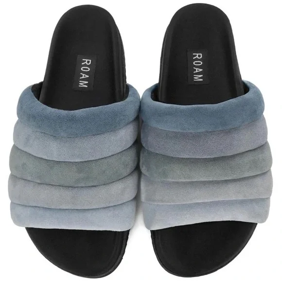 ROAM ❤️🔥 PILLAR COZY SANDALS IN BLUE NWT SIZE 39 - Picture 1 of 7